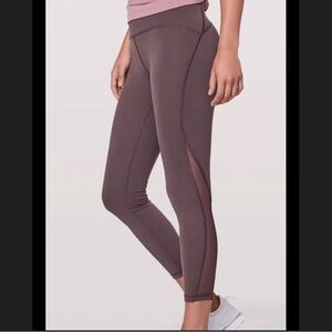 Lululemon purple mesh panel leggings with drawstring size 6!